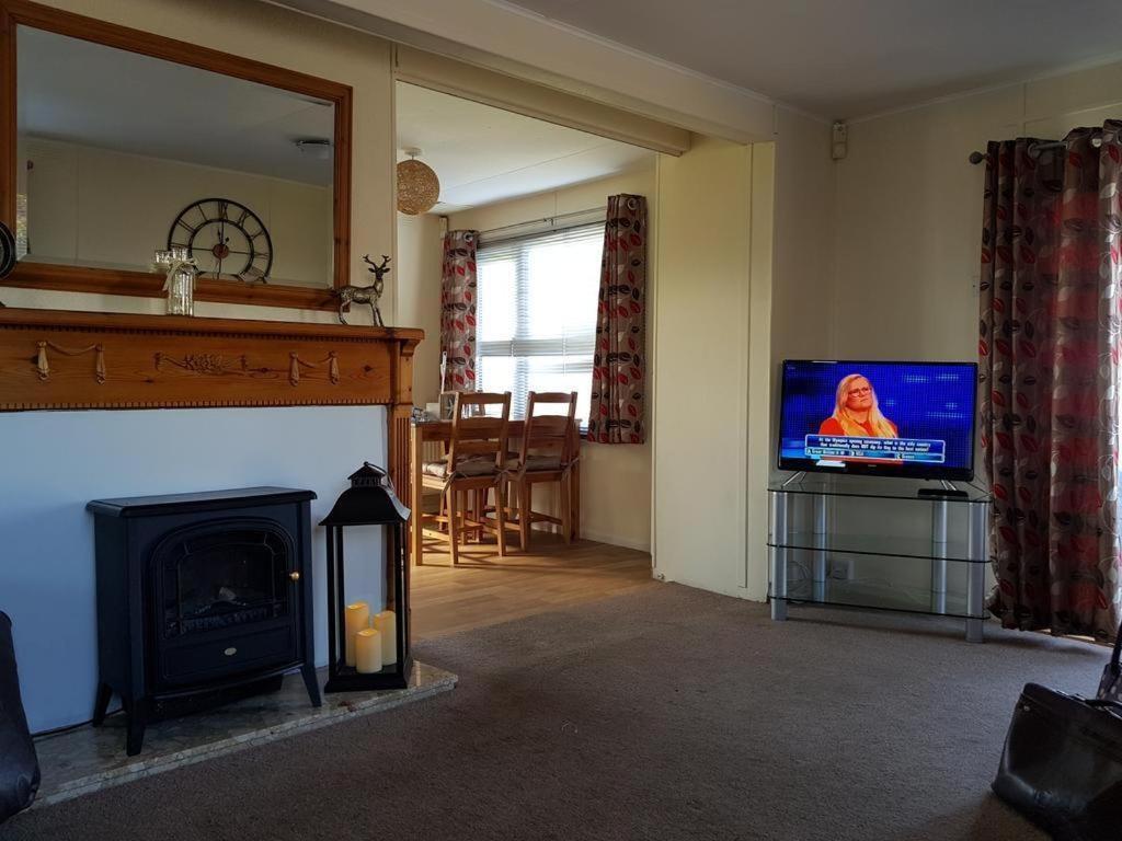 Ty Dderw Country Inn Moelfre Szoba fotó