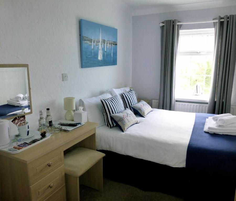 Ty Dderw Country Inn Moelfre Szoba fotó
